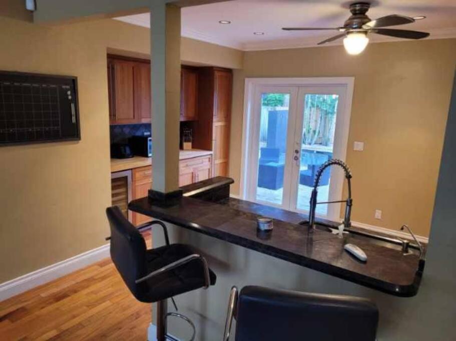 #1 Fort Lauderdale House - Heated Salt Water Pool - Private Oasis-Updated Gorgeous 3Br 3Ba - Las Olas 외부 사진
